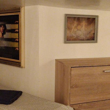 Prague "Above Train Central" Hostel Extérieur photo